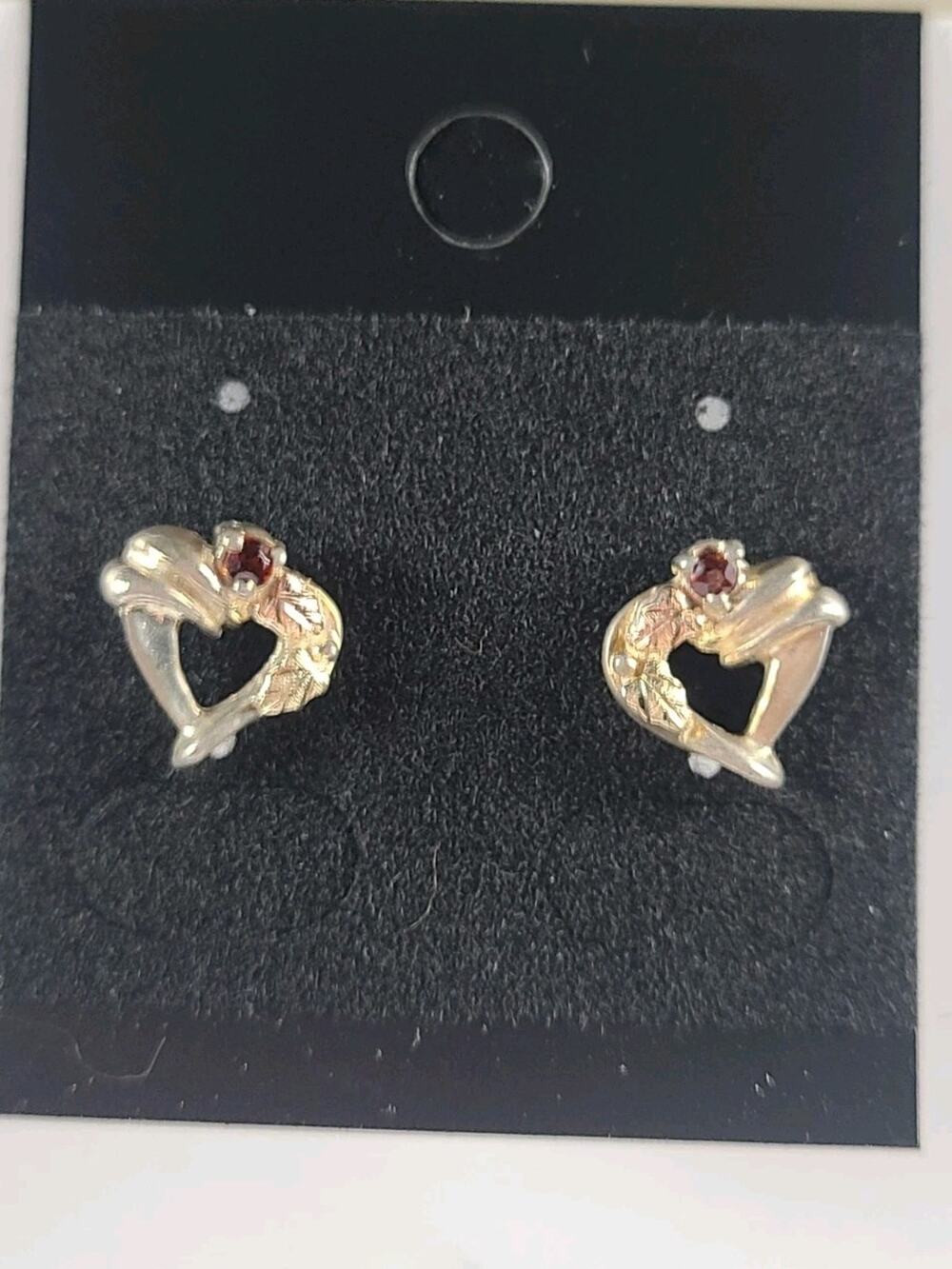Black Hills Gold Sterling Silver Heart Garnet Stud Earrings Leaf Design